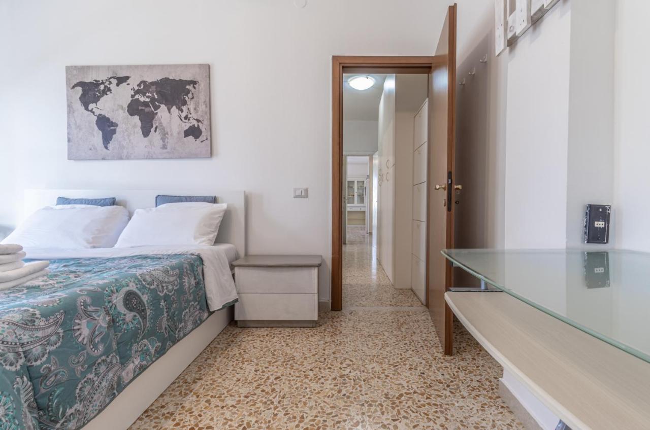 Casa Della Musica - Affitti Brevi Italia Hotell Modena Exteriör bild